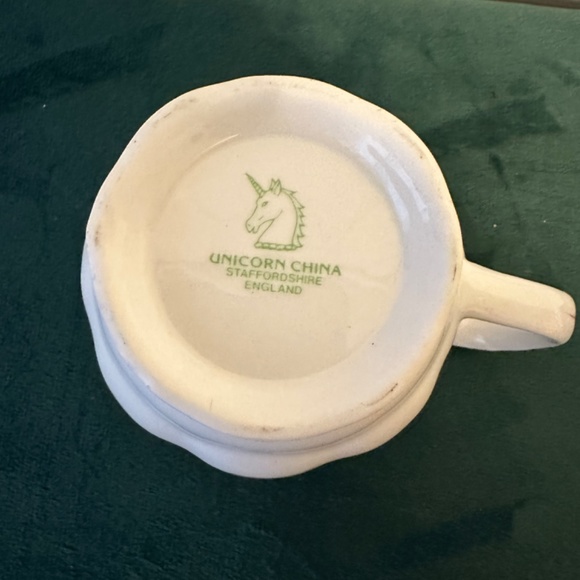 2 piece set matched together, beautiful vintage mug/ cup and saucer - Picture 7 of 11